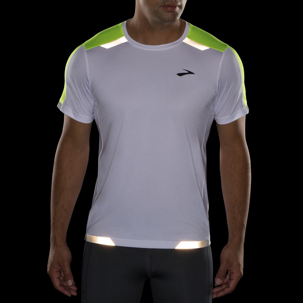 Brooks Run Visible Short Sleeve Moški Majice Bele | Slovenija-38942